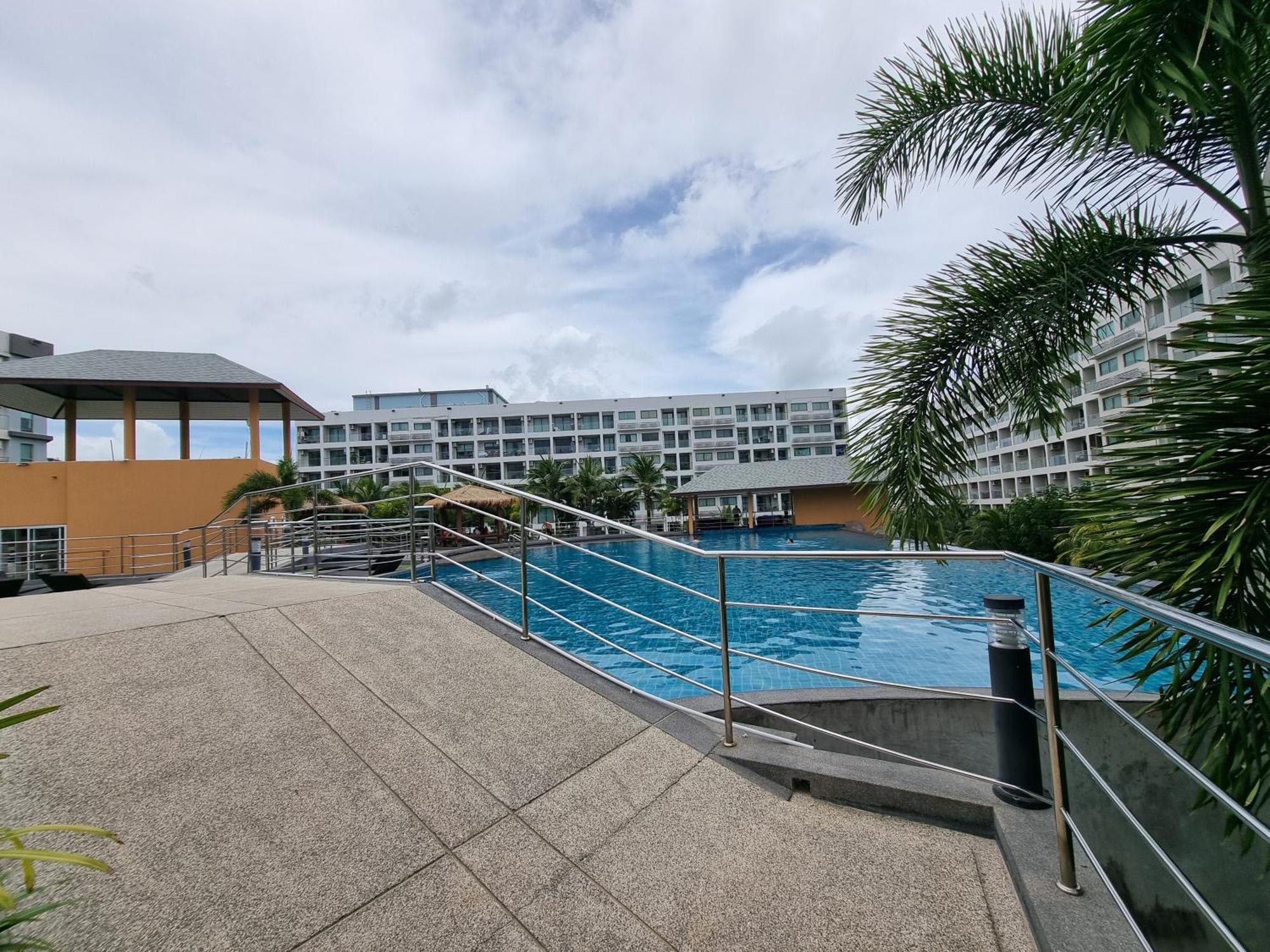 Laguna Beach Condo Resort 3 Maldives Pattaya Pool View ลากูน่า บีช คอนโด รีสอร์ต 3 พัทยา Джомтьен Экстерьер фото